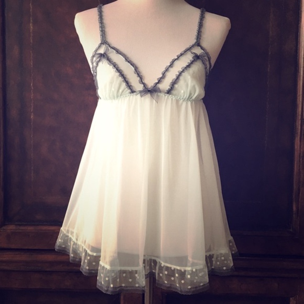 NWOT Victoria's Secret Nightie